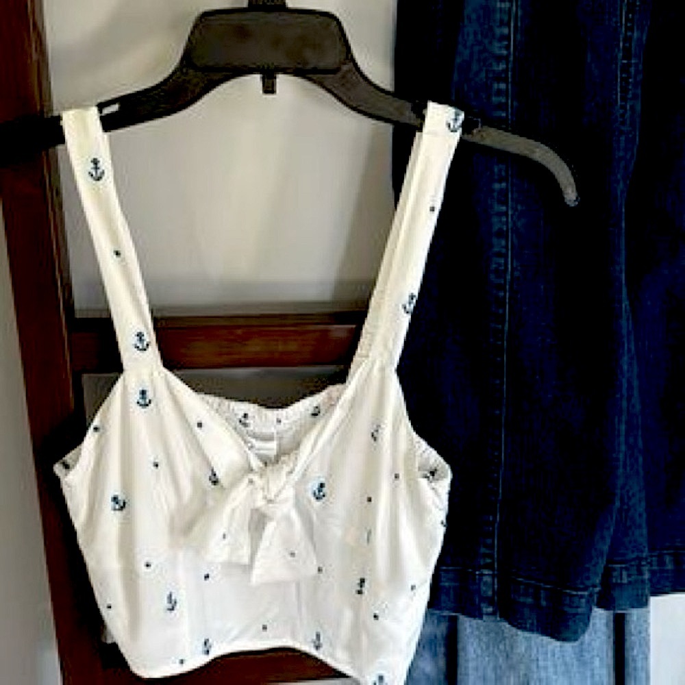 Japna Crop Anchor Print Top